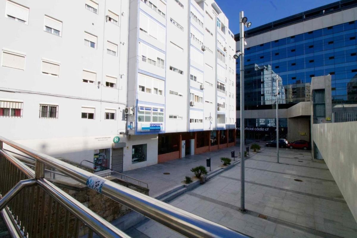 Estadio Кадис Екстериор снимка